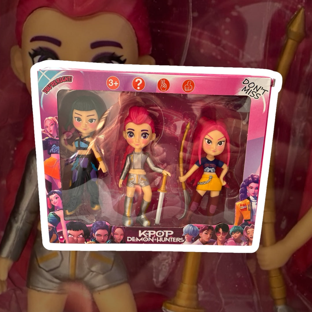 🎤 Pop Idol Action Figure Trio Set